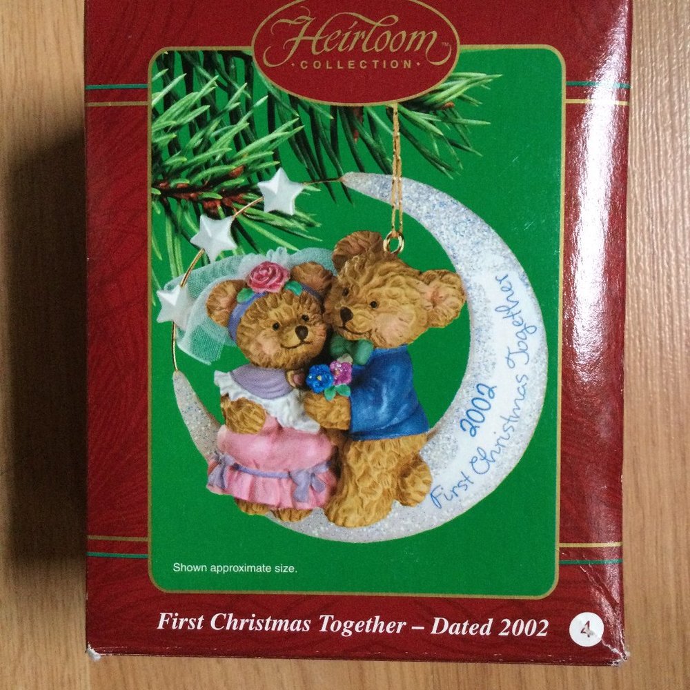 Carlton Cards Heirloom Collection 2002 First Christmas Together Ornament 2 Bears